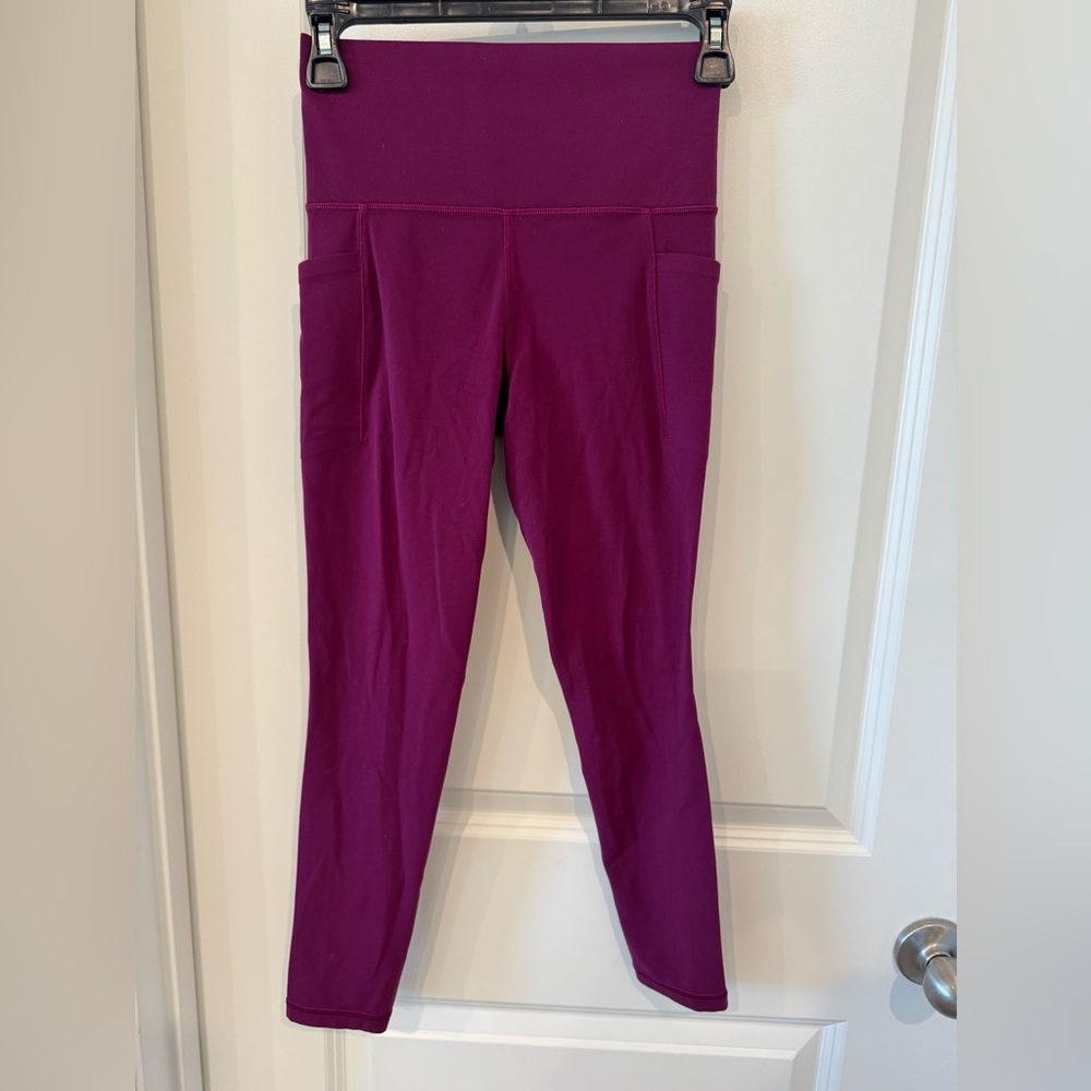 Athleta Magenta Salutation 7/8 Leggings